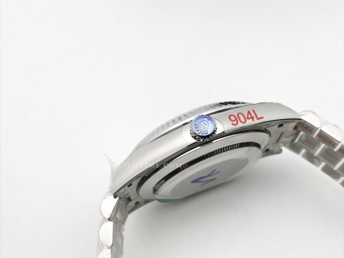 DayDate 40mm 904L Flt SS/SS Met/Dia GMF VR3255