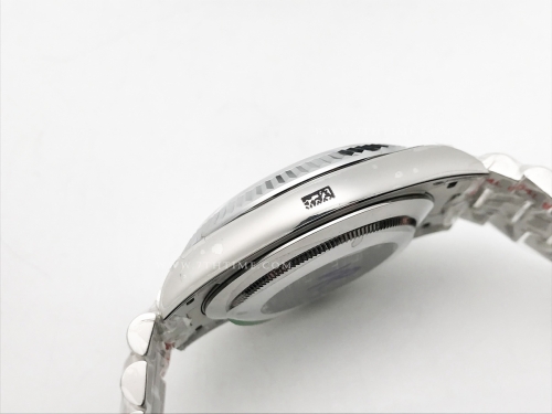 DayDate 40mm 904L Flt SS/SS M-Blk/Dia GMF VR3255