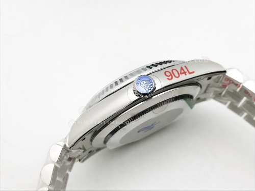 DayDate 40mm 904L Flt SS/SS Wht/Rm/Stk GMF VR3255