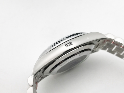 DayDate 40mm 904L Flt SS/SS I-Blue/Rm/Stk GMF VR3255