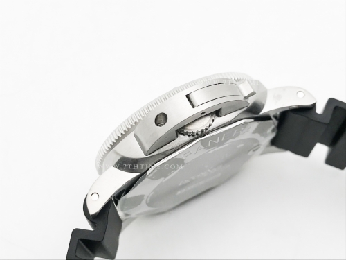 Pam 2223 Submersible Bianco SS/RU Wht VSF P900