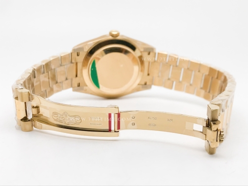 DayDate 40mm 904L Flt Wt YG/YG YG/Stk TMF SH3255