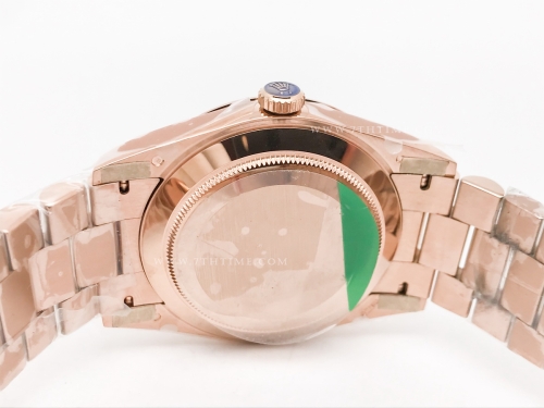 DayDate 40mm 904L Flt Wt RG/RG Grn/Rm/Stk TMF SH3255