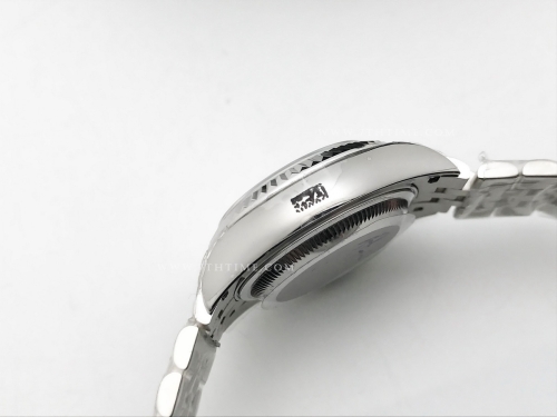 DateJust Ladies 28mm Jub Flt 904L SS/SS Silv/Stk GMF A2671