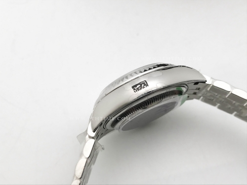 DateJust Ladies 28mm Jub Flt 904L SS/SS Blue/Stk GMF A2671