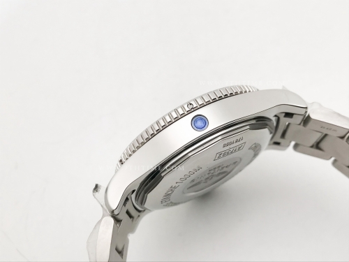 Superocean 44mm V2 SS/SS Black/Stk TF Asia 2824