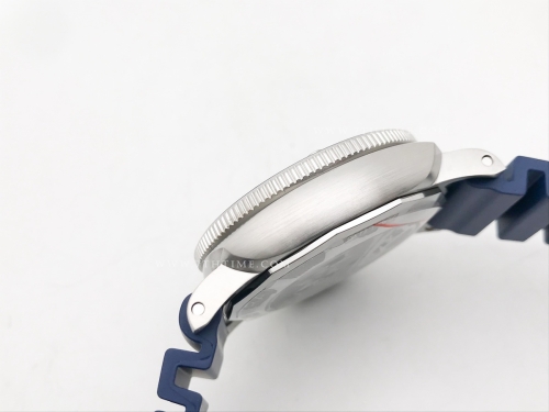 PAM1696 Sub OSJ Special 44mm SS/RU Wht/Blue VSF P900