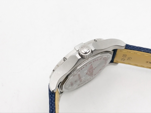 Avenger 43mm V2 SS/LE Blue TF A2824