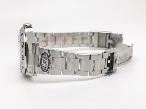 Explorer II 226570 904 SS/SS White DD3285