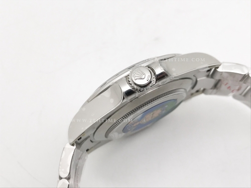 Explorer II 226570 904 SS/SS White DD3285