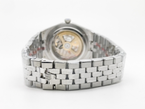 Land Dweller 40mm 127336 Jub Flt SS/SS I-Blue NNF MY9015 Mo