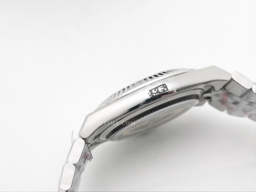 Land Dweller 40mm Wt Jub Flt SS/SS White YYF A7135