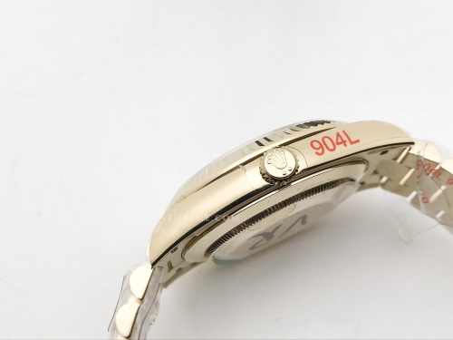 DayDate 40mm 904L Flt YG/YG Blk/Dia GMF VR3255