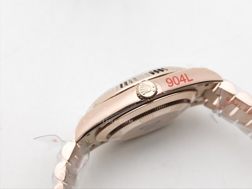 DayDate 40mm 904L Flt RG/RG Wht/Stk GMF VR3255