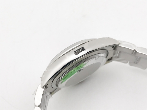 Oyster Pert 36mm 904 126000 SS/SS Red VSF V2 VS3230