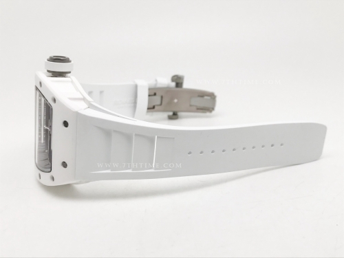 RM055 Bubba Watson Wht CER/RU Skele APSF RMUL2