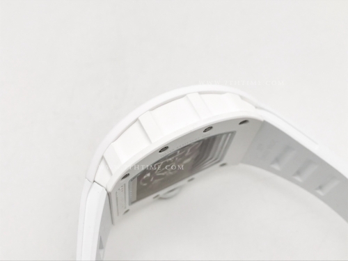 RM055 Bubba Watson Wht CER/RU Skele APSF RMUL2