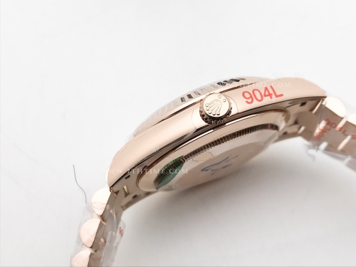 DayDate 40mm 904L Flt RG/RG S-RG/Stk GMF VR3255