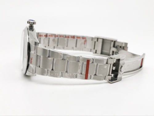 Explorer 1 224270 40mm 904L SS/SS Blk GMF A2824