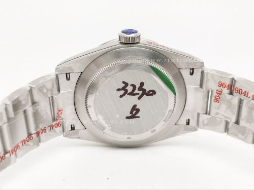 Explorer 1 224270 40mm 904L SS/SS Blk GMF VR3230