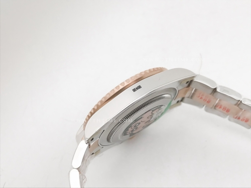 GMT II 126711 904L Wt RG/SS Blk ARF SH3285 CHS