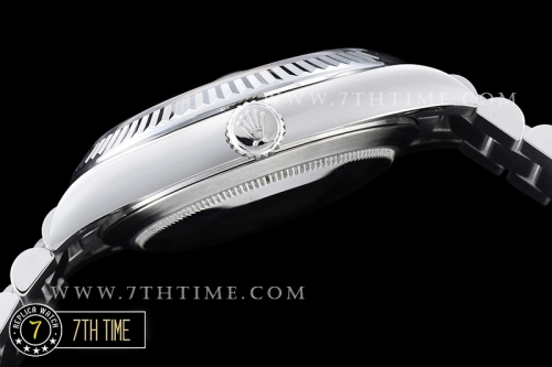 DayDate 228206 Fluted Bezel SS/SS White Dial Baugette Diamond Markers A3255 Mod