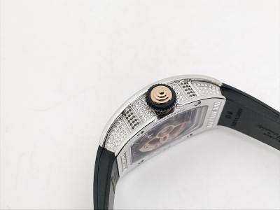 RM07-01 Crested Diam SS/RU Blk/Blk Skele ZF CRMA2