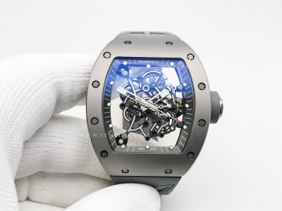 RM055 Bubba Watson Grey CER/RU Skele ZF RMUL2