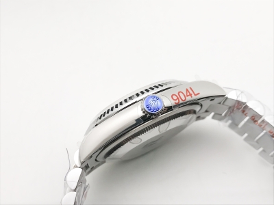 DayDate 36mm Wt 904L Flt SS/SS Silv/Dia QF VR3255