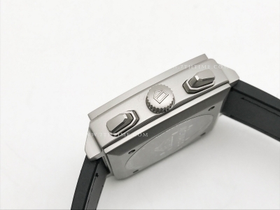 Tag Monaco Chronograph Black TI/RU Blk/Yelw A8F VK63A