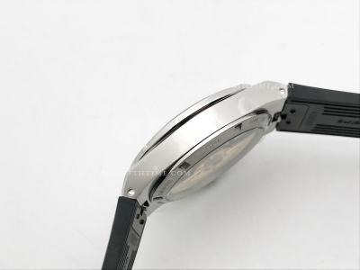 Overseas 4500V SS/RU Black MKS MY9015 Cal5100