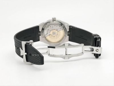 Overseas 4500V SS/RU Black MKS MY9015 Cal5100