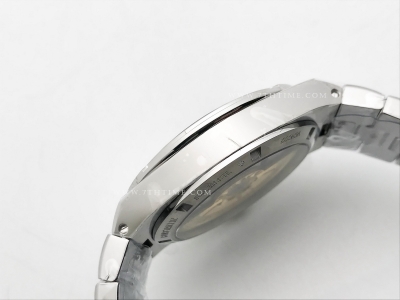 Overseas 4500V SS/SS White MKS MY9015 Cal5100