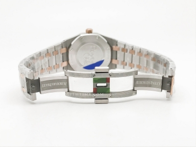 Royal Oak Ladies 67651SR Dia RG/SS Wht/Stk ZF Sw Qtz