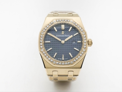 Royal Oak Ladies 67651BA Dia YG/YG Blue/Stk ZF Sw Qtz