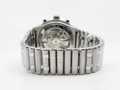 Chronomat B01 V2 SS/SS Grn/Blk/Stk TF Asia 7750