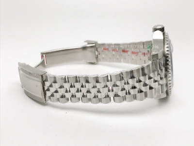 GMT II 126710GRNR Jub 904L SS/SS Blk ARF SH3285 CH