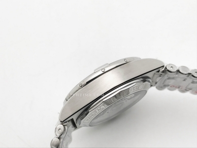 Chronomat B01 Ireland SS/SS Grn/Stk BLS Asia 7750