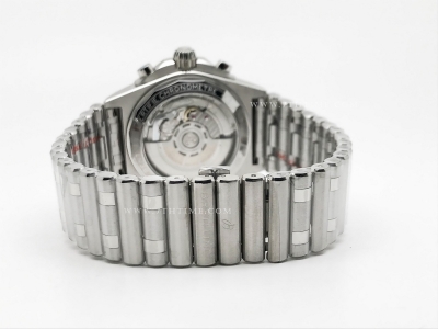 Chronomat B01 Ireland SS/SS Grn/Stk BLS Asia 7750