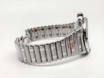 Chronomat B01 Italy SS/SS Blue/Stk BLS Asia 7750