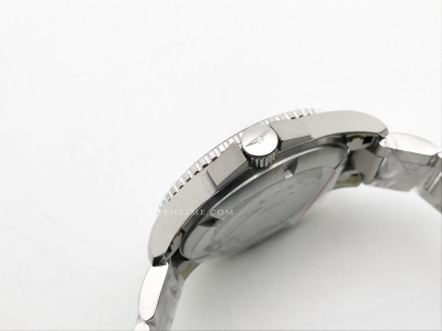 HydroConquest Mens 43mm SS/SS Green XF A2892