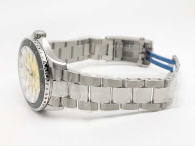 Superocean 44mm Blk SS/SS Yellow TF Asia 2824