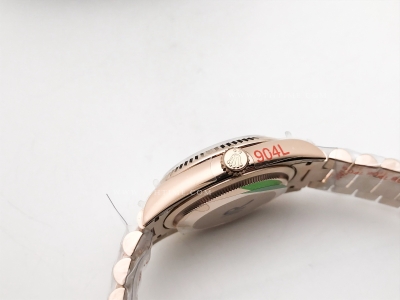 DayDate 36mm 128235 Wt 904L Flt RG/RG Grey/Stk QF VR3255