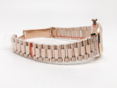 DayDate 36mm 128235 Wt 904L Flt RG/RG Brn/Dia QF VR3255