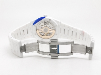 Royal Oak 41mm 15500 Wht CER/CER Blk APSF A4302