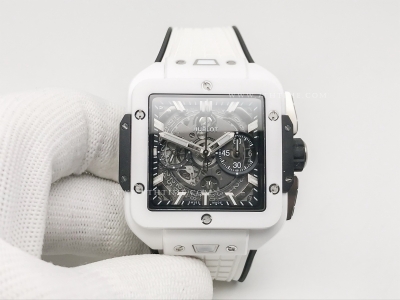 Square Bang Unico 42mm Wht CER/RU Ske BBF A1280