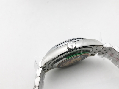 DJ 126234 36mm Jub Flt 904L SS/SS Blk/Stk JQF VR3235