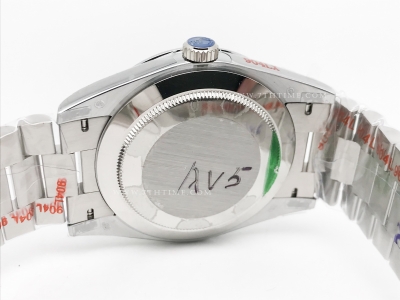 DayDate 40mm 904L Flt SS/SS I-Blue/Stk GMF A2836