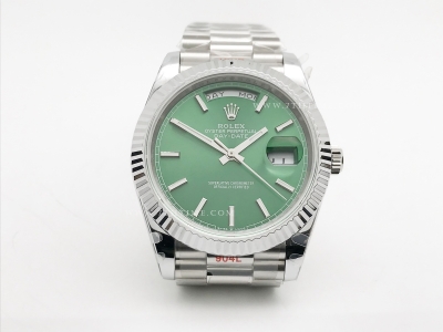 DayDate 40mm 904L Flt SS/SS Green/Stk GMF A2836