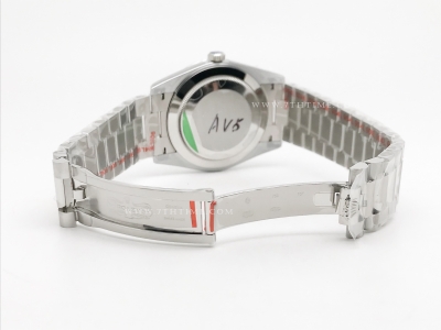 DayDate 40mm 904L Flt SS/SS Green/Stk GMF A2836